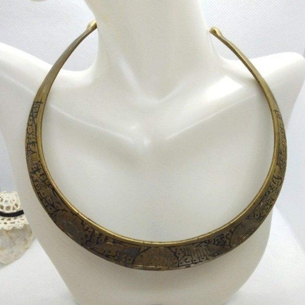 Midcentury 1970 Egyptian collar choker necklace Celtic scroll